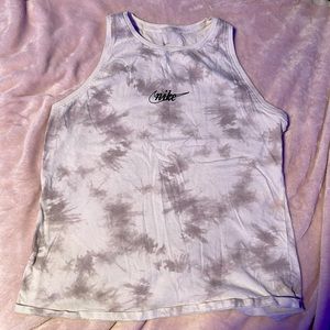 M Nike Sleeveless Tank